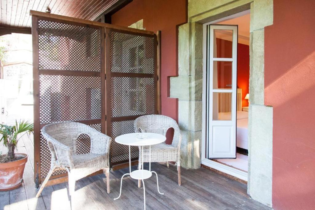 Gastro Hotel La Giraldilla Lierganes Room photo